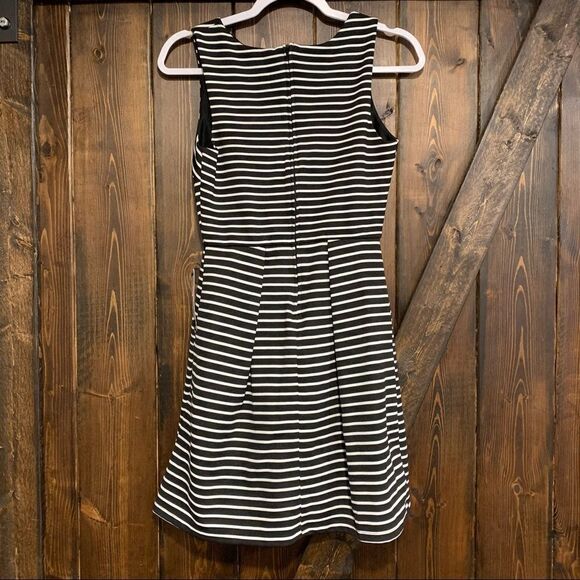 BCX Striped Dress With Pockets Size 3 New - Picture 2 of 6